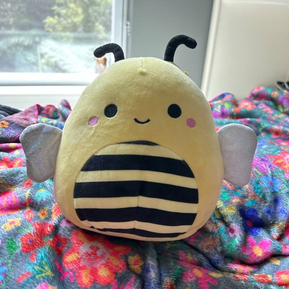 12 inch bee squishmallow